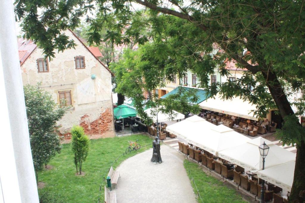 Rooms Zagreb 17 Værelse billede