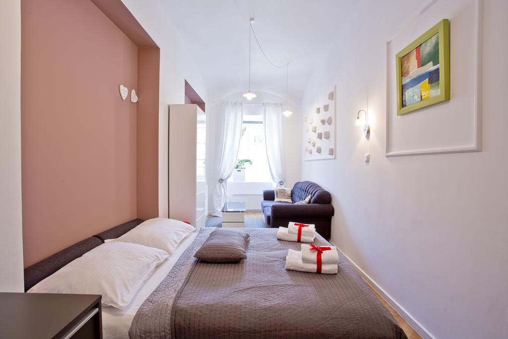 Rooms Zagreb 17 Eksteriør billede